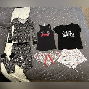 3 set of pajamas, women’s , size small